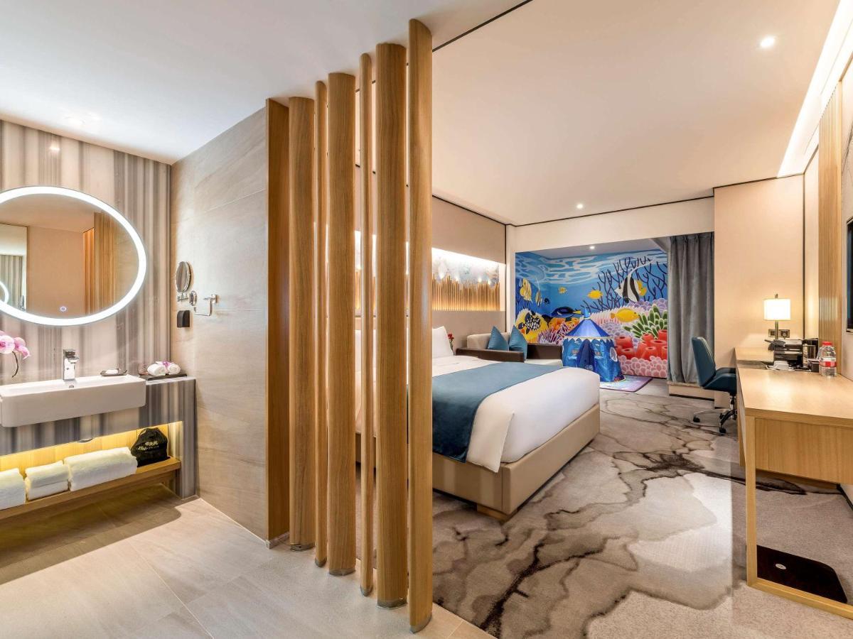 Mercure Chengdu Huapaifang エクステリア 写真