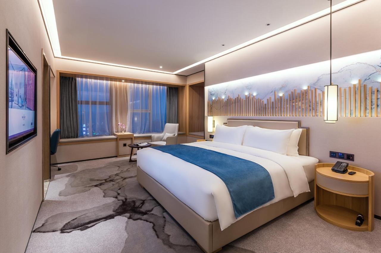 Mercure Chengdu Huapaifang エクステリア 写真