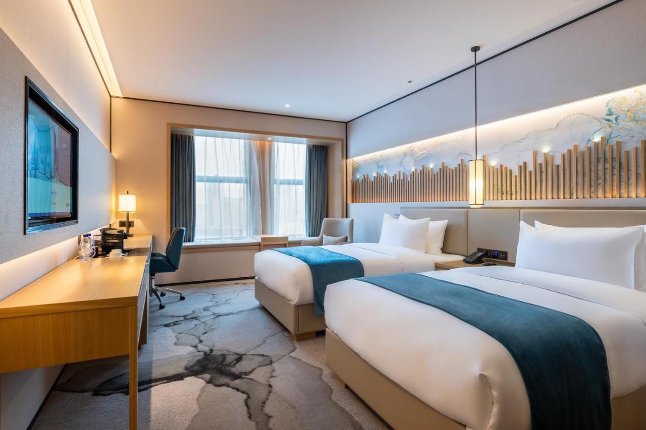 Mercure Chengdu Huapaifang エクステリア 写真