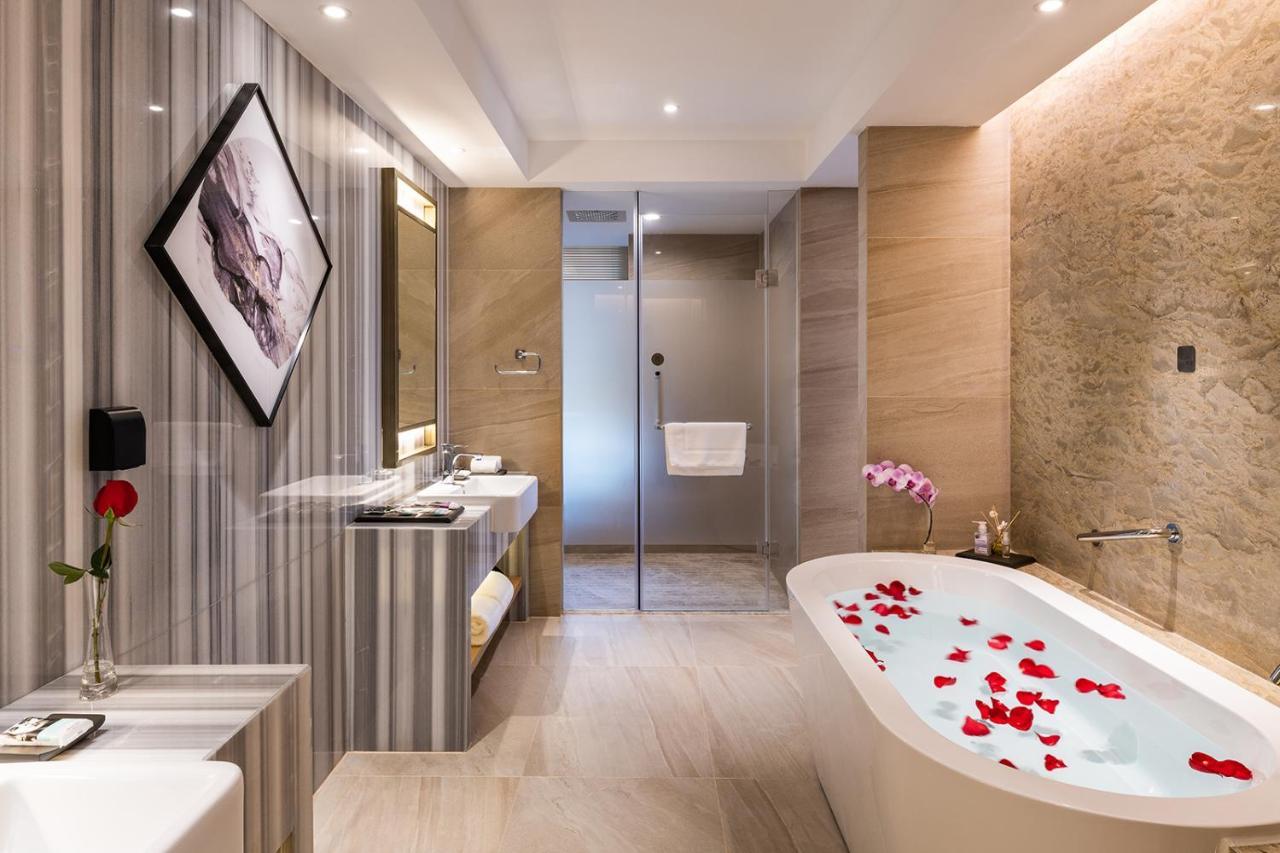 Mercure Chengdu Huapaifang エクステリア 写真