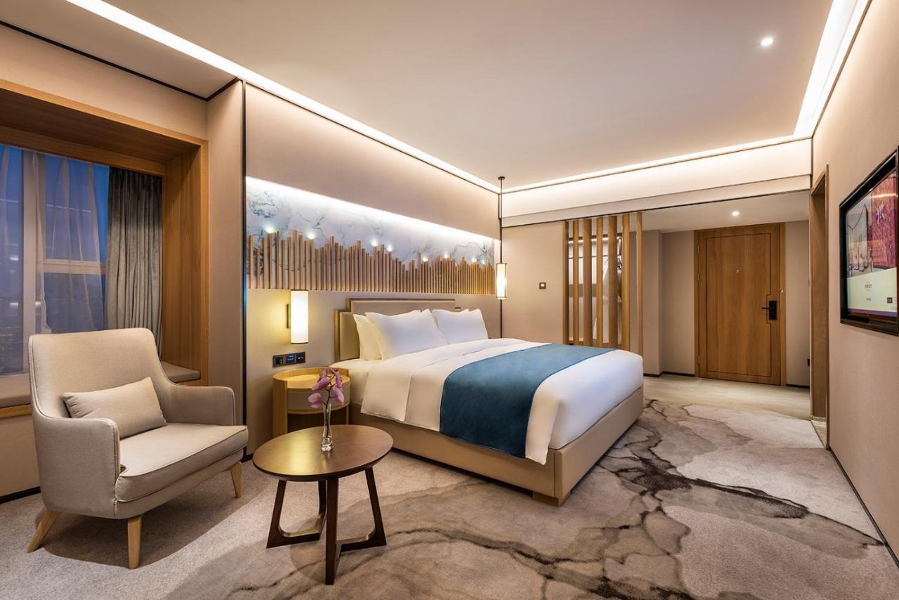 Mercure Chengdu Huapaifang エクステリア 写真