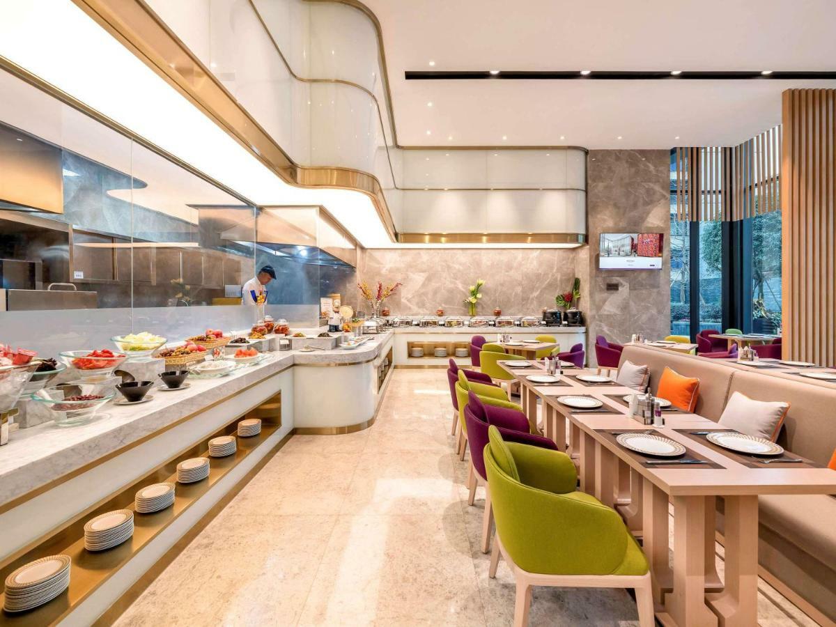 Mercure Chengdu Huapaifang エクステリア 写真