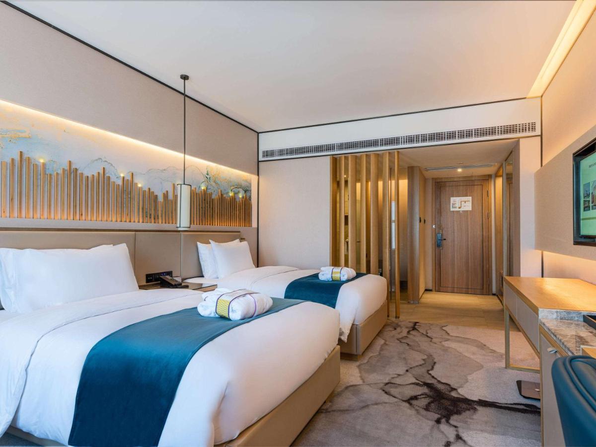 Mercure Chengdu Huapaifang エクステリア 写真
